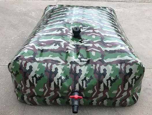 Aanpasbare doekwatertank voor veilige opslag en transport van water